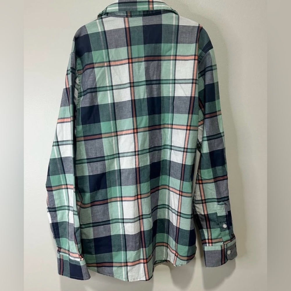 Cat & Jack Boys' Green Plaid Long Sleeve Button-Down Shirt, 100% cotton, Sz M - Picture 2 of 4